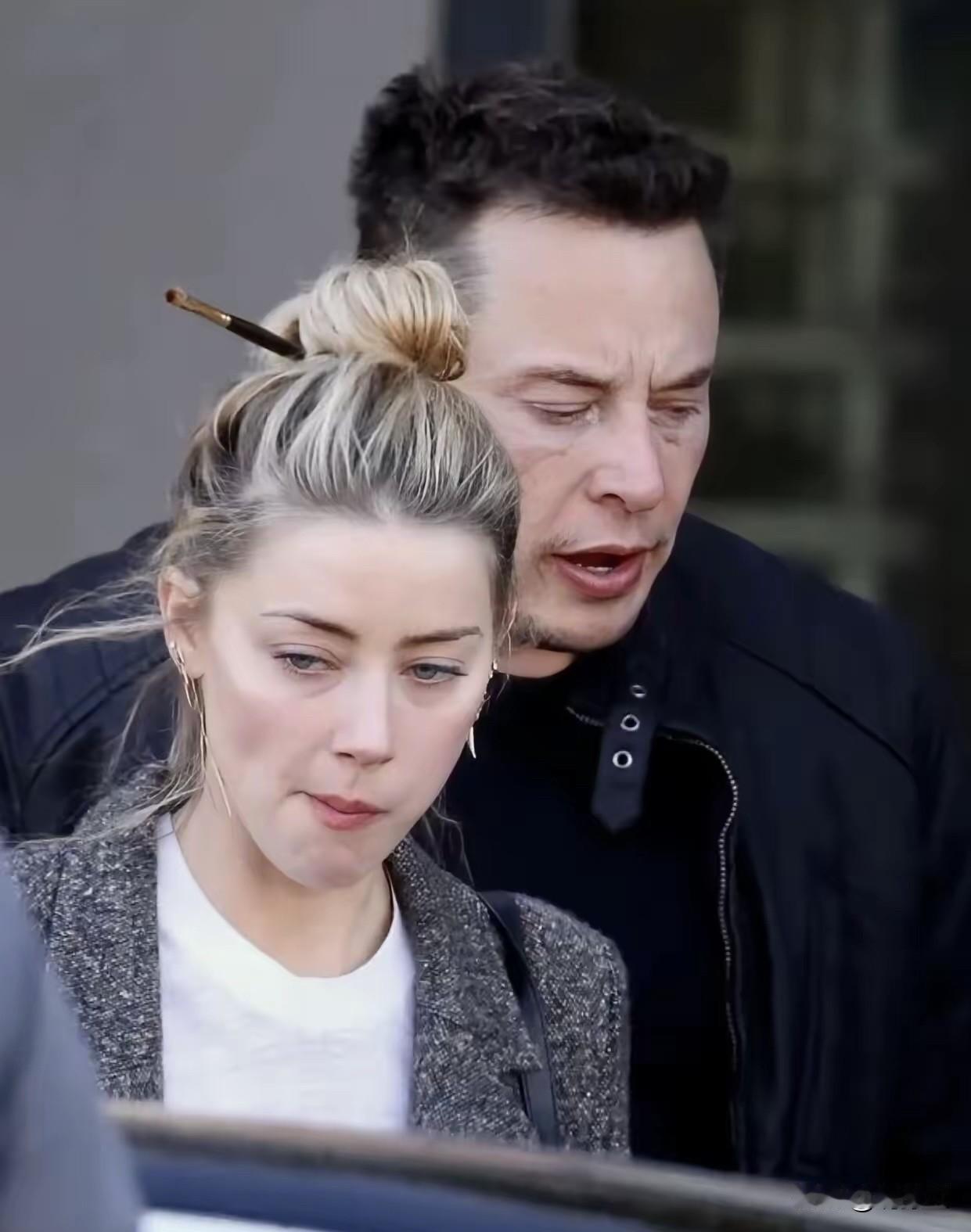 网友：她一个人，弄疯两个男人！
你只知道她是三斤姐
不知道她还是马斯克的白月光