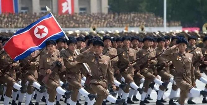 总人口才2千多万，兵力却有120万，朝鲜拿什么来养活这么多兵？

 

朝鲜长期