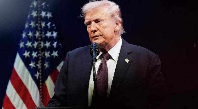 不反华了？特朗普同意降税，邀请中国共治，《上海公报》被摆上桌
 
美国深陷中东战