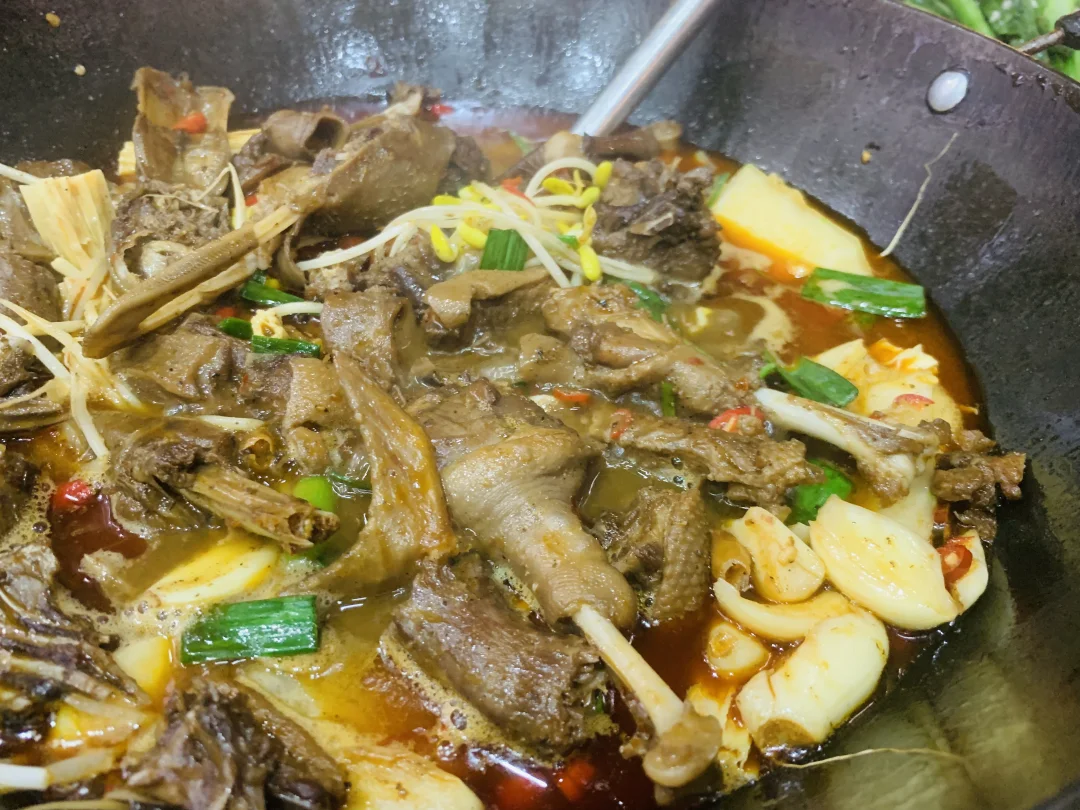又来中山打卡黑土鸭了