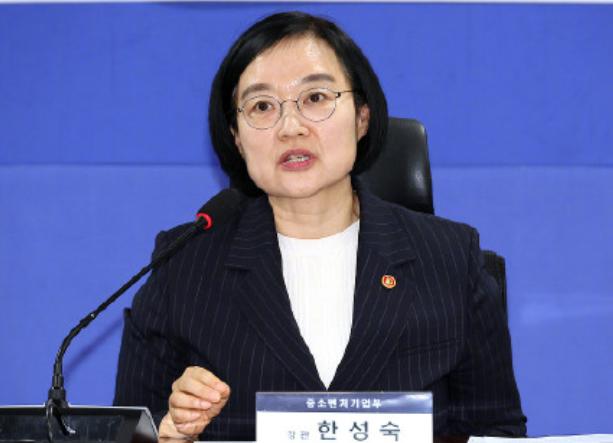 6月7日，韩国政坛爆出年度最大人事变局，总统李在明正式提名前NAVER高管、现任