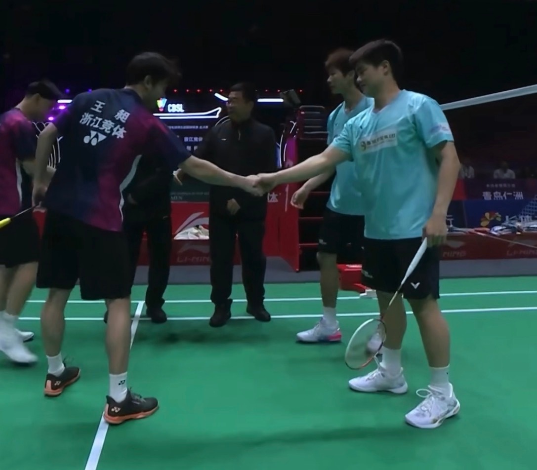 羽超联赛我🦈了你 