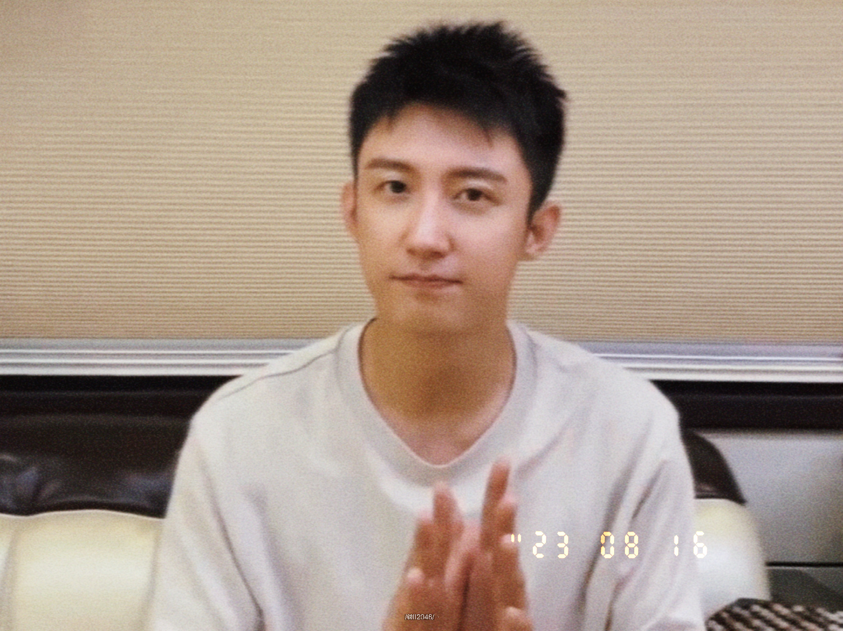 亲亲这个小宝宝黄景瑜