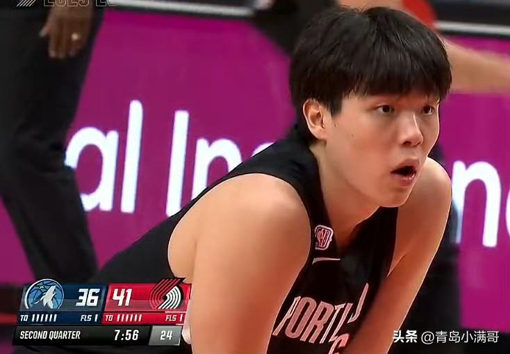 杨瀚森拿到常规赛首分！！！欢迎来到NBA，杨瀚森接连被封盖和隔扣！

今天是开拓