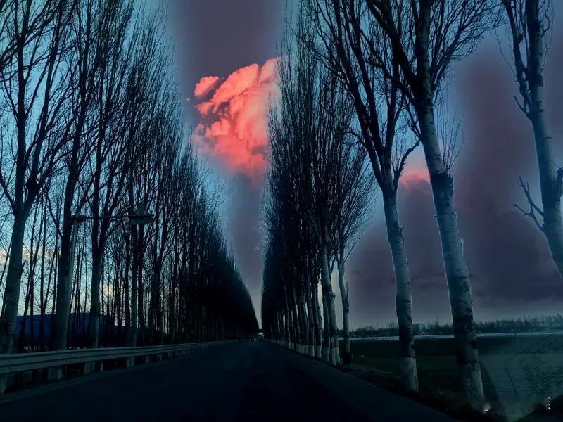 “路遥知马力”这句下联很经典，它出自元·无名氏《争报恩》第一折，毛泽东同志在《论