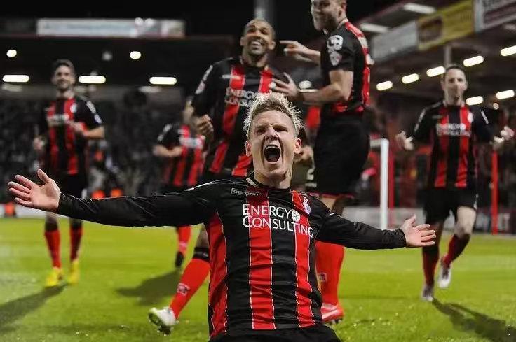 016 英超 伯恩茅斯 (12) vs 维拉 (3)胜负看好：平/让负 (+1)