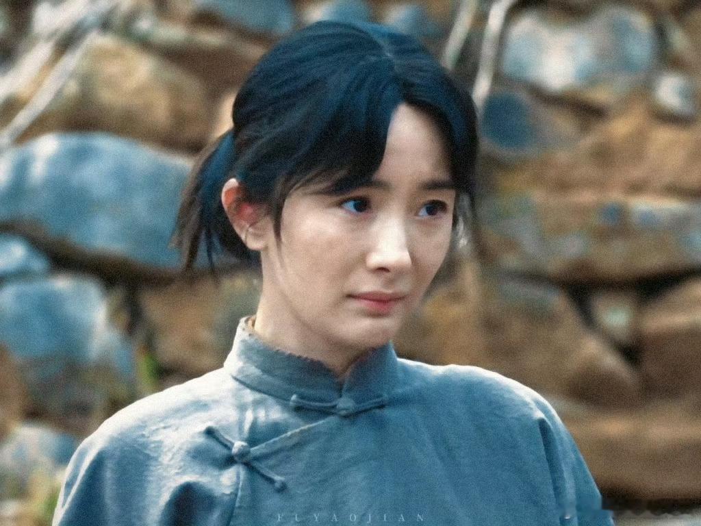曝杨幂金鹰奖掉提杨幂生万物杨幂 支持杨幂提名最佳女主谁没为宁绣绣大哭过一场