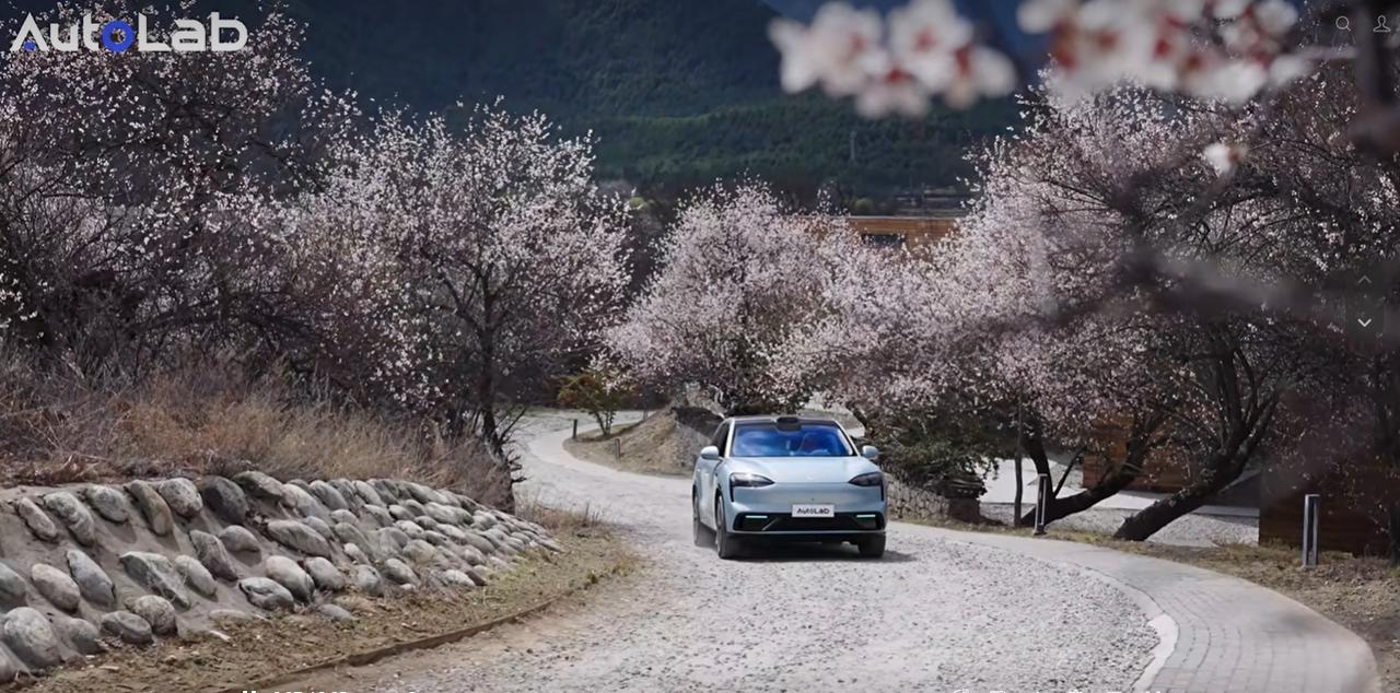 现在看辅助驾驶，越来越不能只看平整大路上的表现了。问界M6这次西藏林芝实测最有含