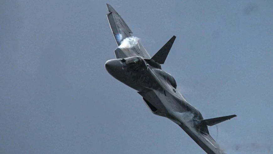 为何说苏-57的机动性能强大？  来自