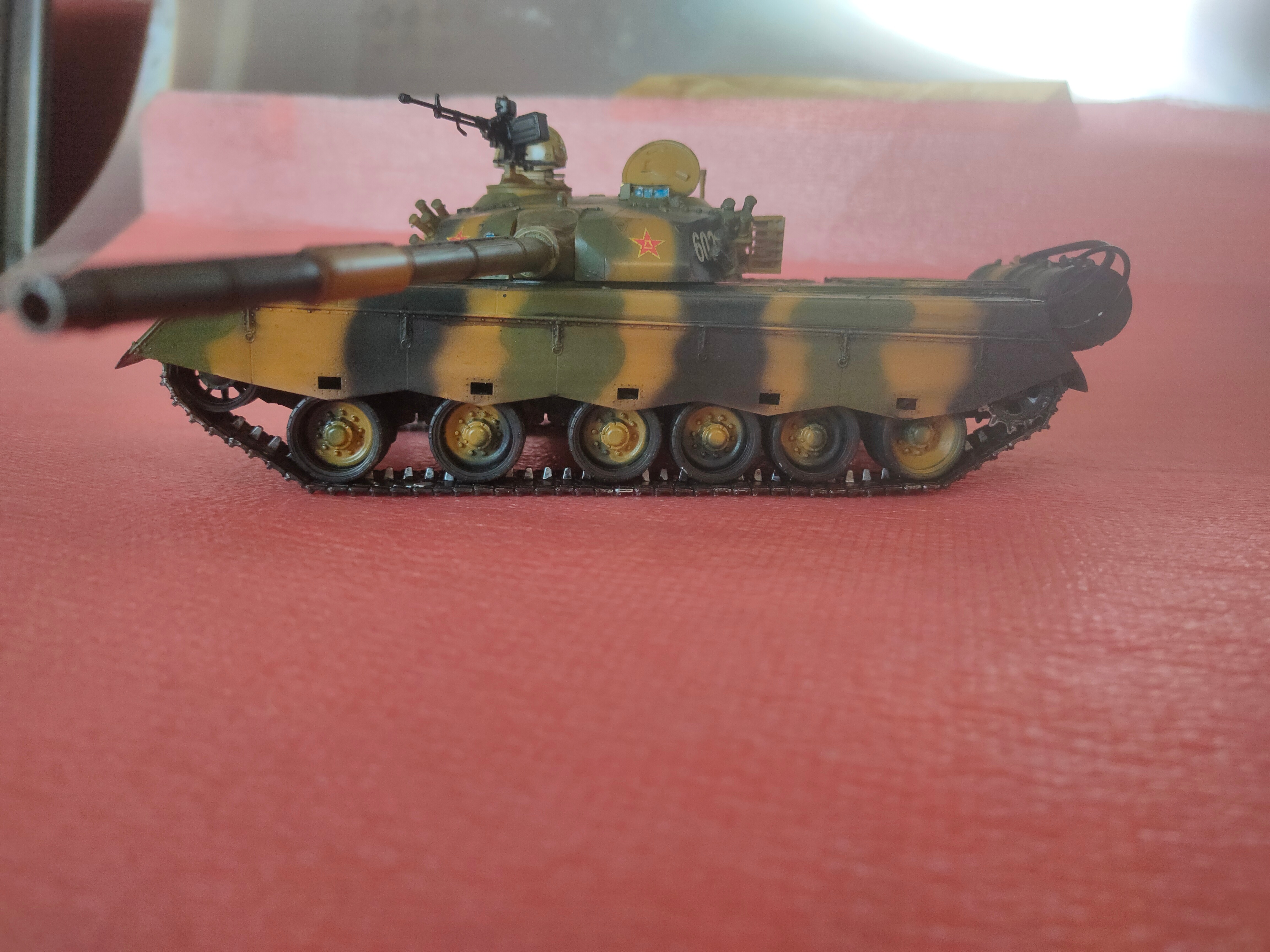 小号手1/35 96式。天冷了，暂时不做模型了。 