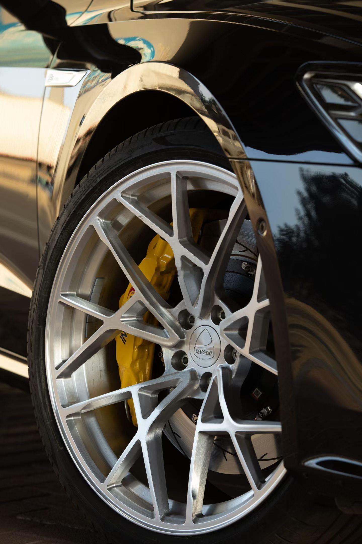 奥迪A7升级21寸拉丝铝本色工艺锻造轮毂TLFW 𝐅𝐎𝐑𝐆𝐄𝐃 个性