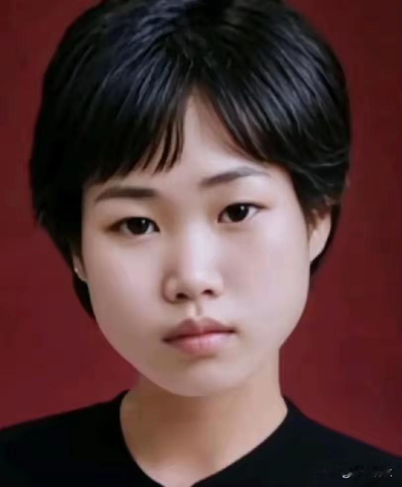 她29岁慷慨赴死，一句誓言震彻山河，至今让国人泪目
 
有一位女子，出身书香门第