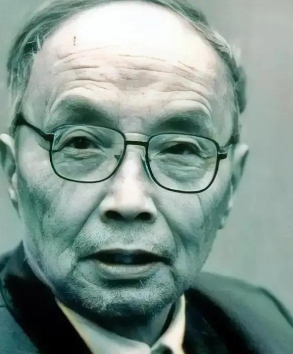 1951年，渣滓洞的看守黄茂才被判处死刑，行刑当天，黄茂才突然大喊：“别杀我！我