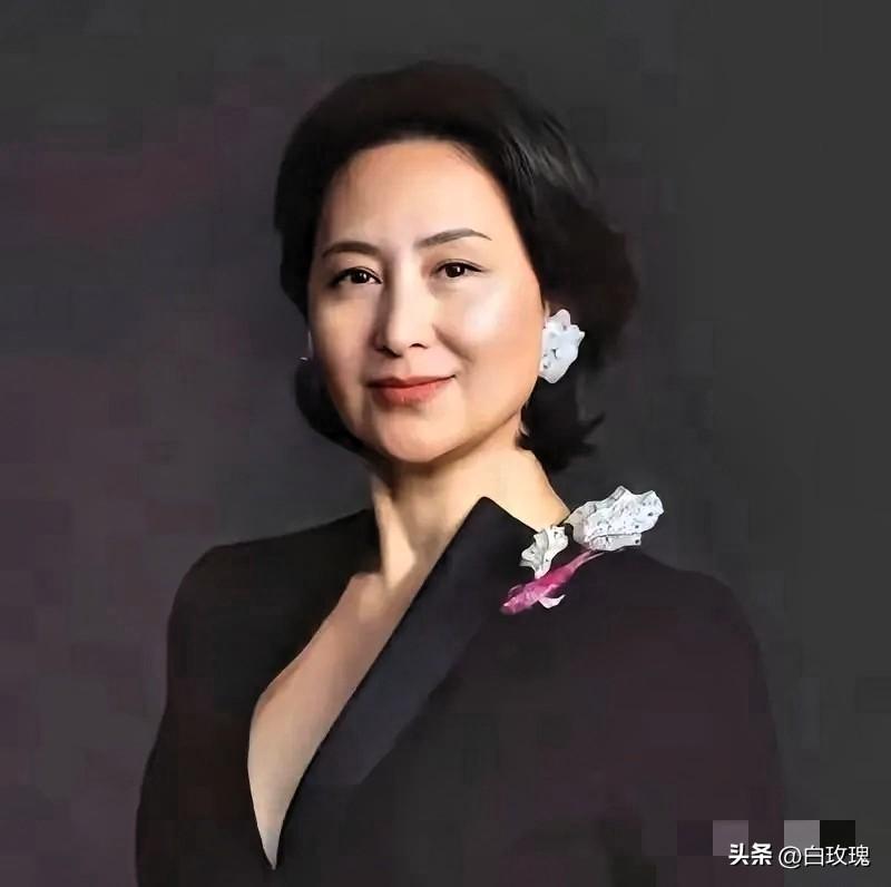 何超琼，冲上热搜！
3月31日晚上，赌王最厉害的女儿何超琼，突然冲上热搜，这次她