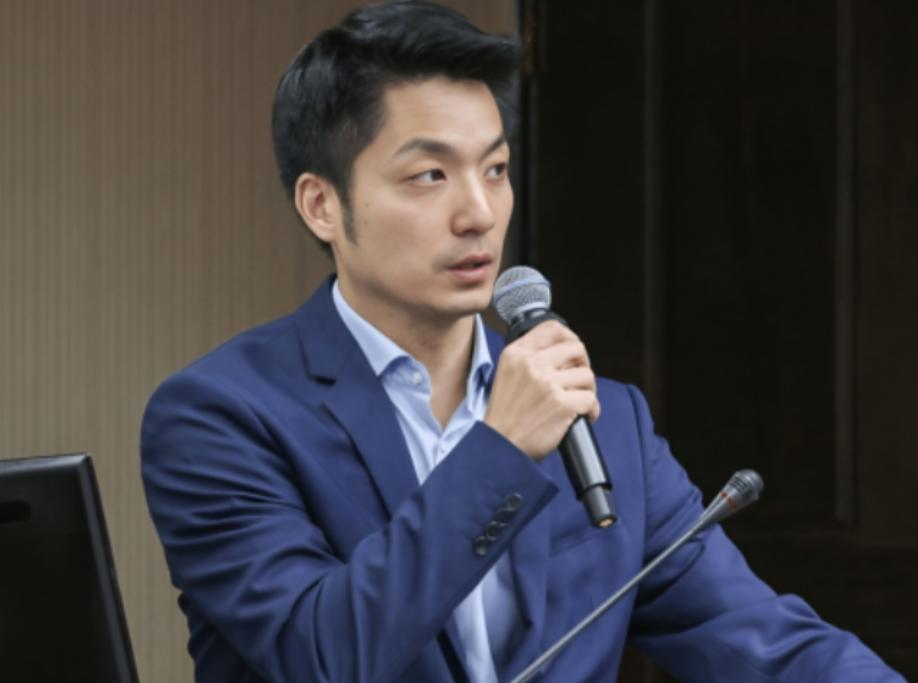 台北市市长蒋万安曾宣称，如果大陆继续在台海进行军机绕台和军演的话，他就要停掉双城