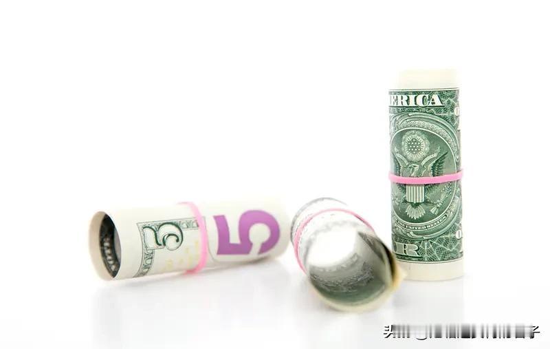 在感情里，钱真的重要吗？我觉得挺重要的。再好的感情，没了钱也寸步难行。没有金钱维