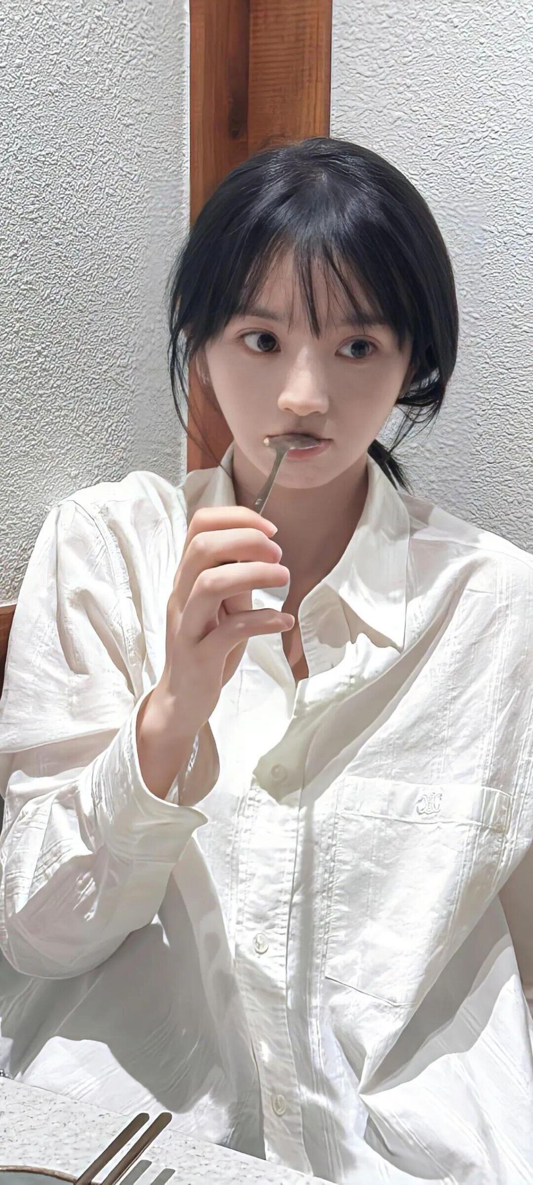 𝗦𝗵𝗮𝗿𝗲田曦薇壁纸 