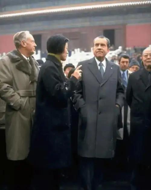京城足迹：从故宫到长城，感受中国的古今底蕴
 
除了正式的外交会晤，尼克松一行还