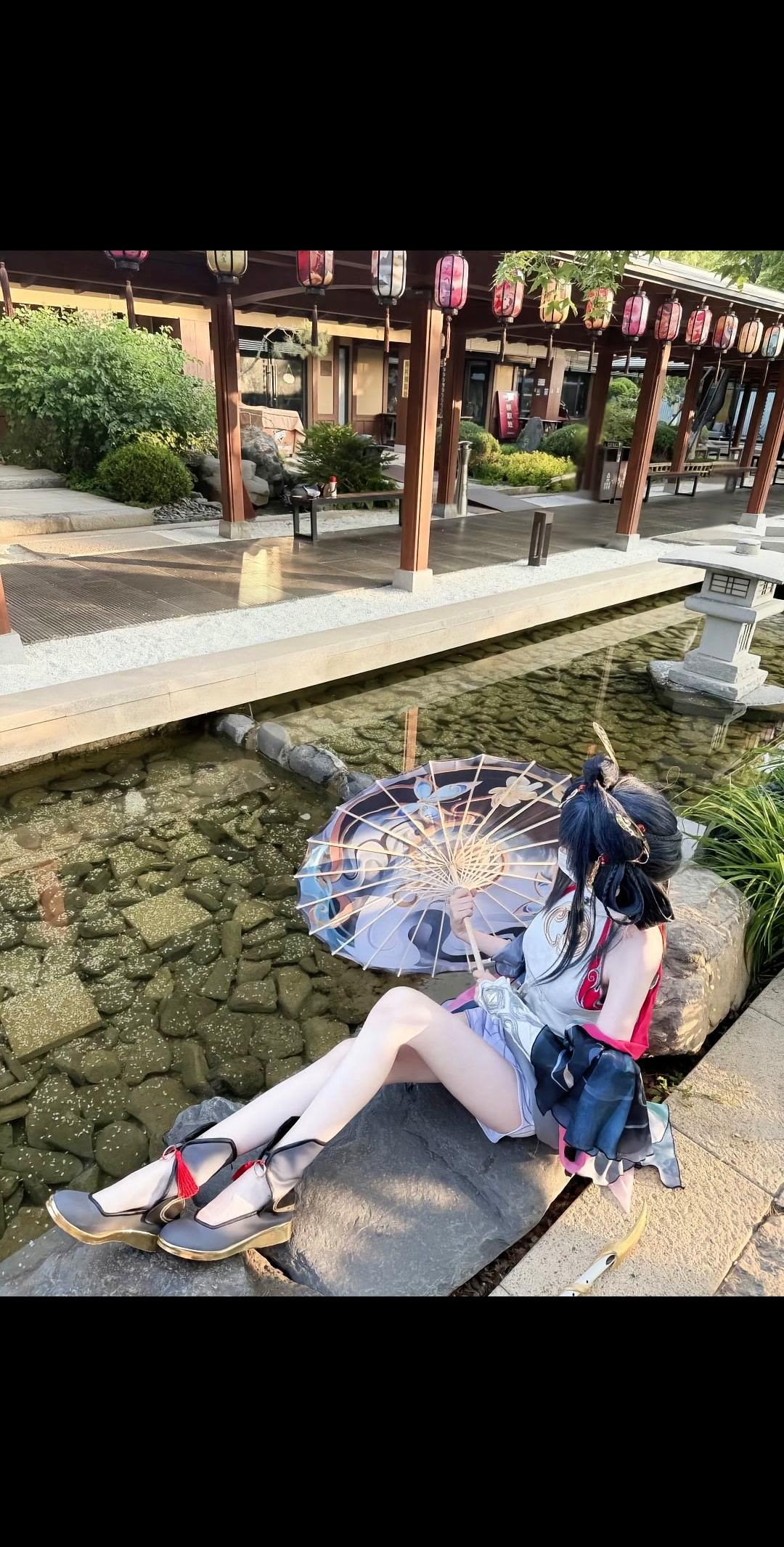阿离。