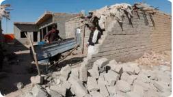 巴基斯坦与阿富汗冲突继续 至少 11 万阿富汗人流离失所
 
巴基斯坦军方 15