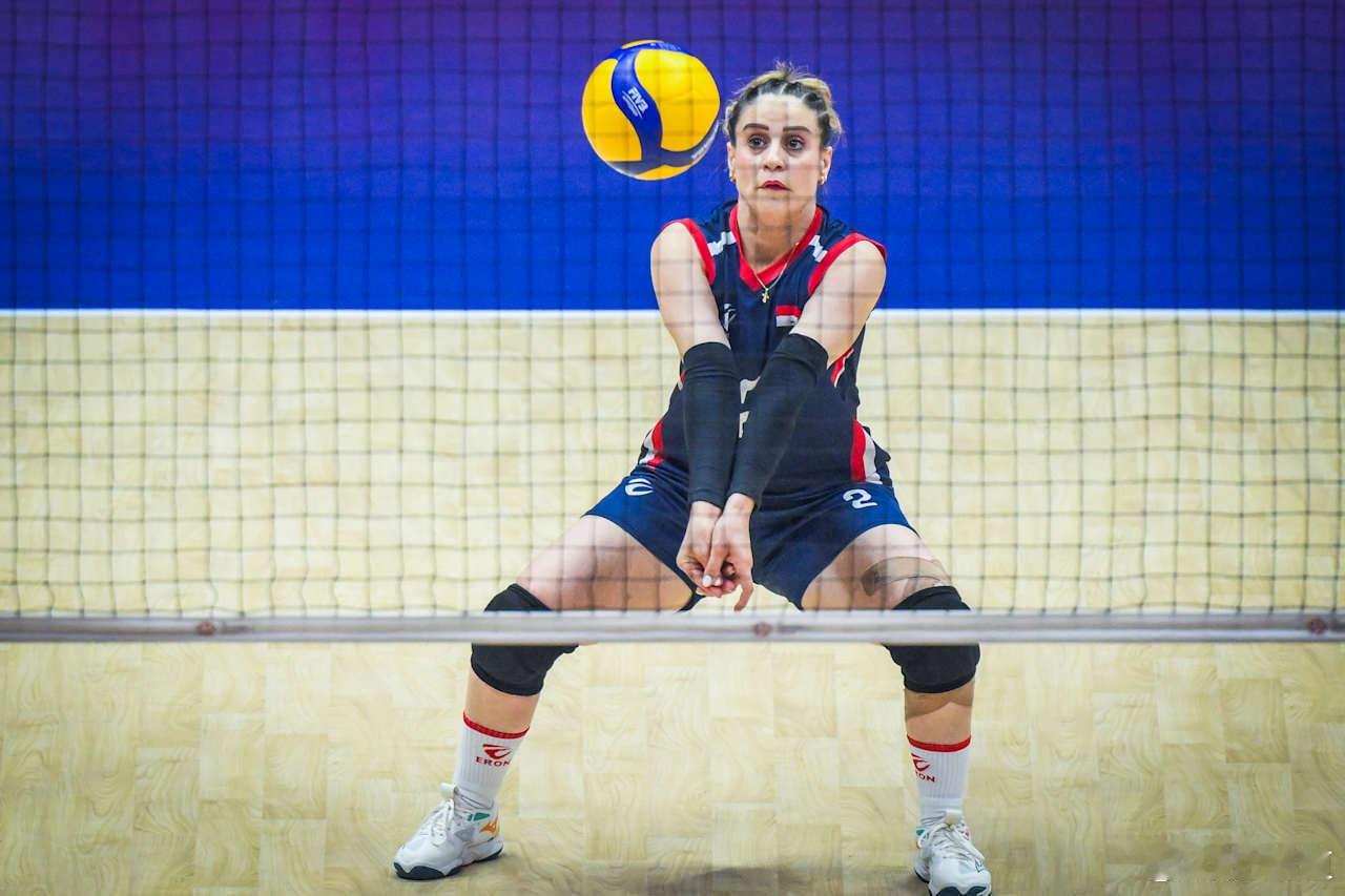 国际排坛动态2026女排亚锦赛中国台北队3-0伊拉克队 这场比赛比较遗憾的是赛后