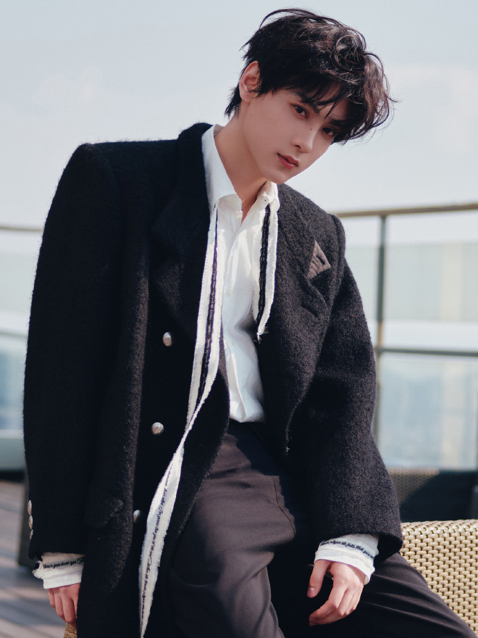 【田栩宁方启动新一轮名誉维权】发布声明维权，并汇总了相关侵权账号及案件进展。工作