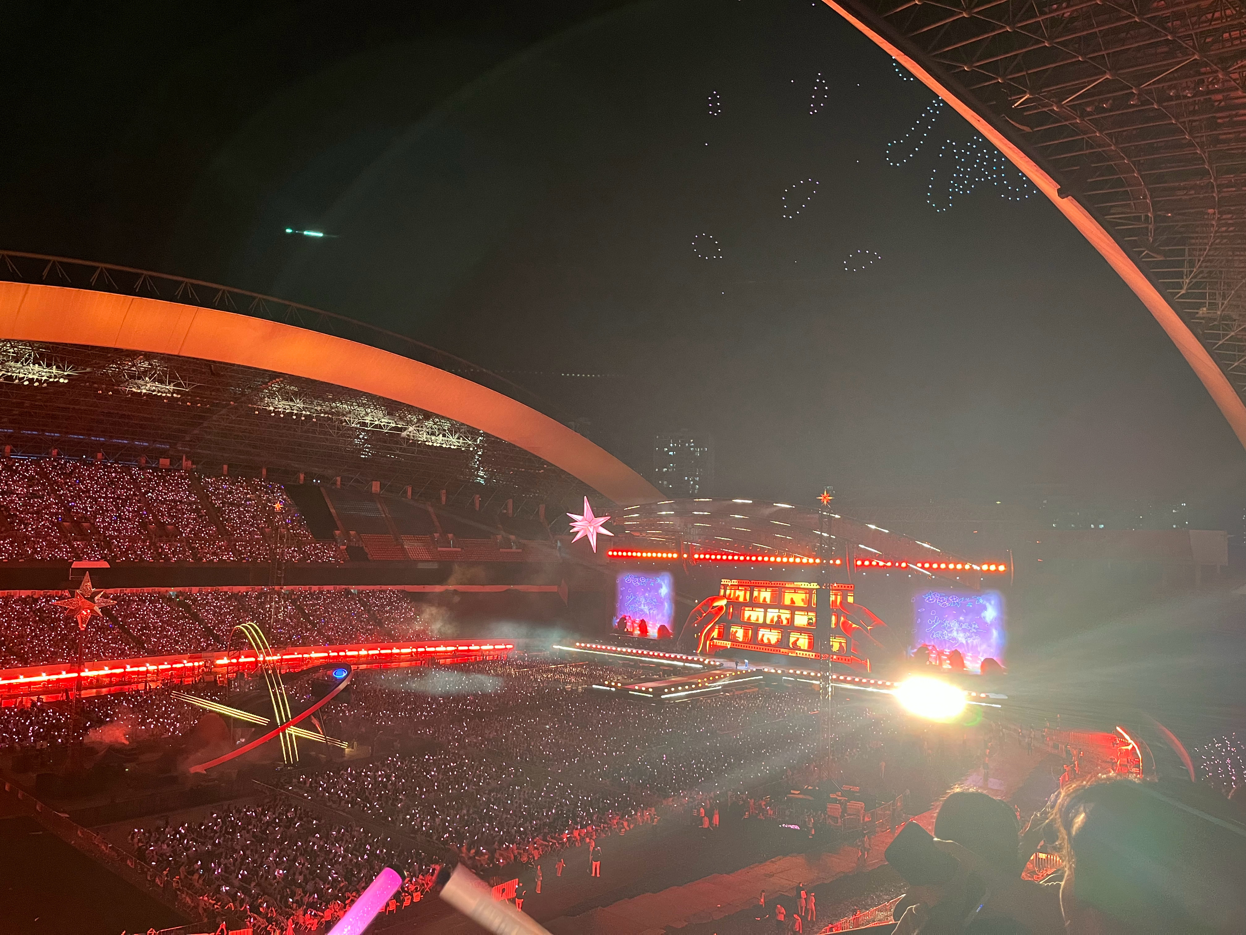 周深  周深献唱莫离主题曲心世界 周深2026深深的巡回演唱会﻿ ﻿ 6.6季节