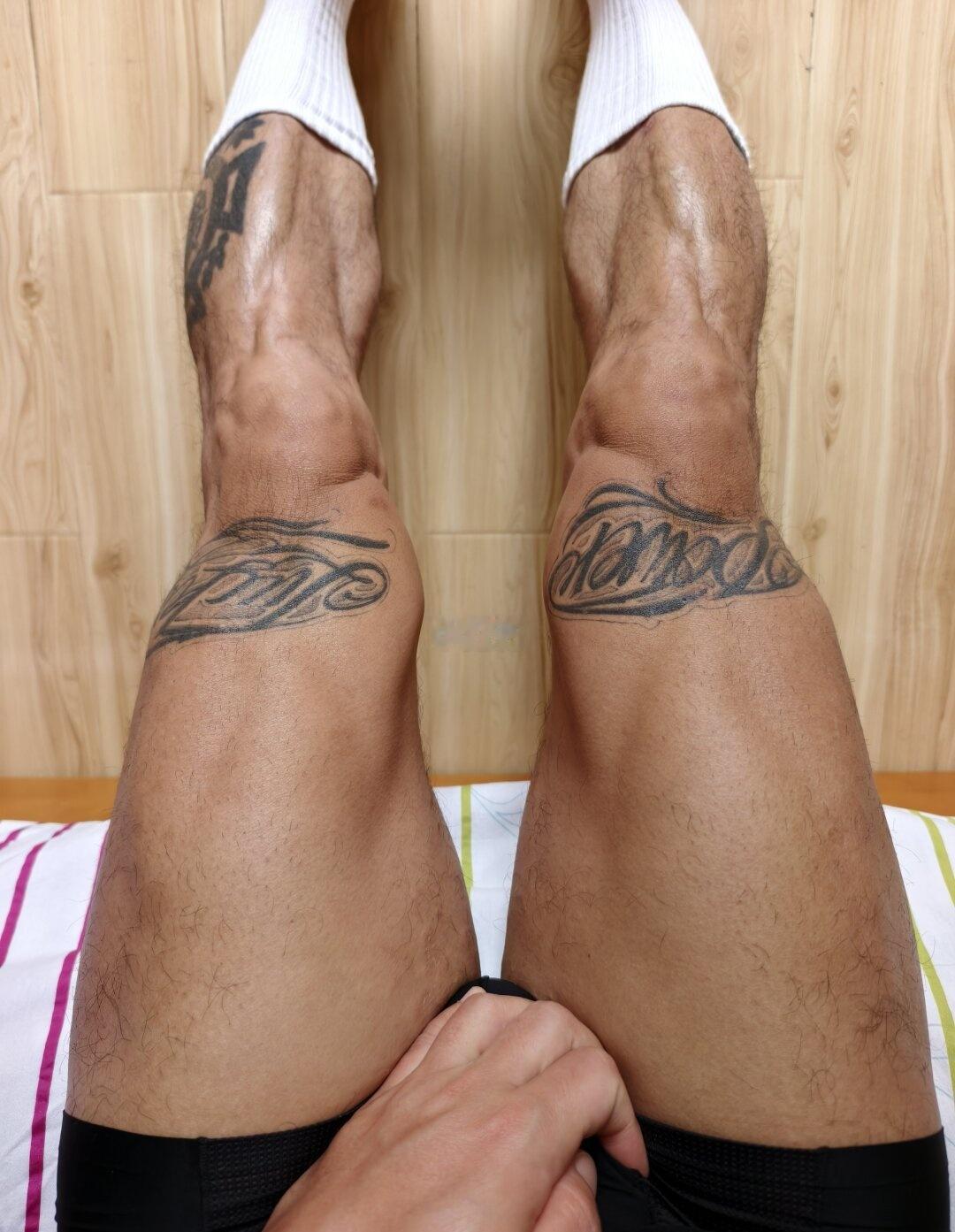 今早起床，腿部直拍