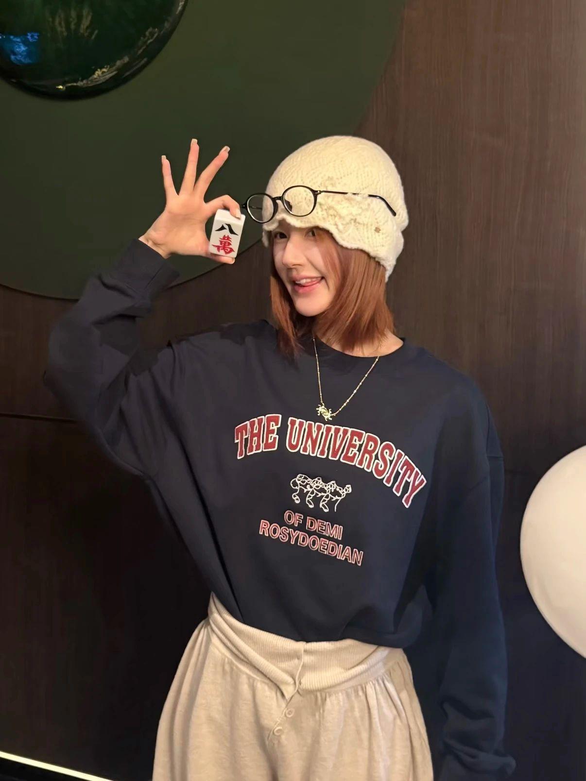 “八万！拿捏！”打麻将的闺蜜这个萌！