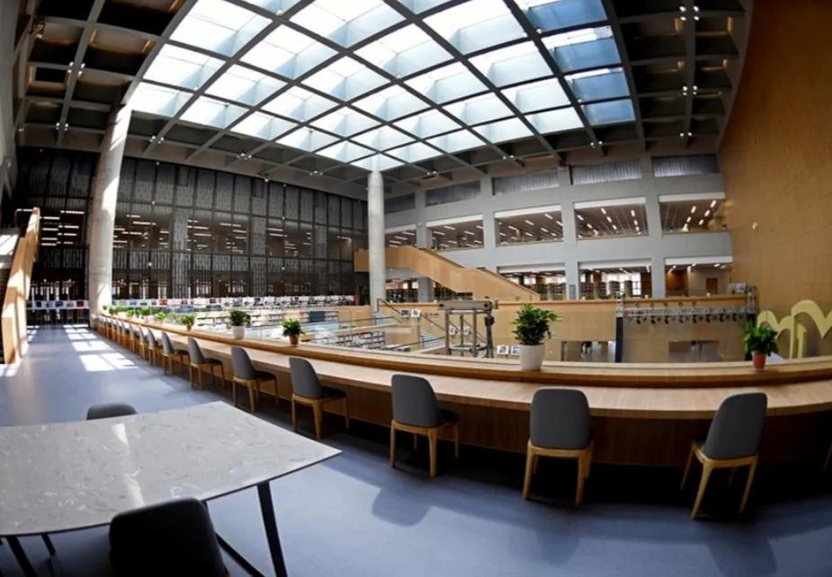 国内第二，西部第一！开业4年后第一次来，感觉亏了一个亿！西安人，你还只知道省图长