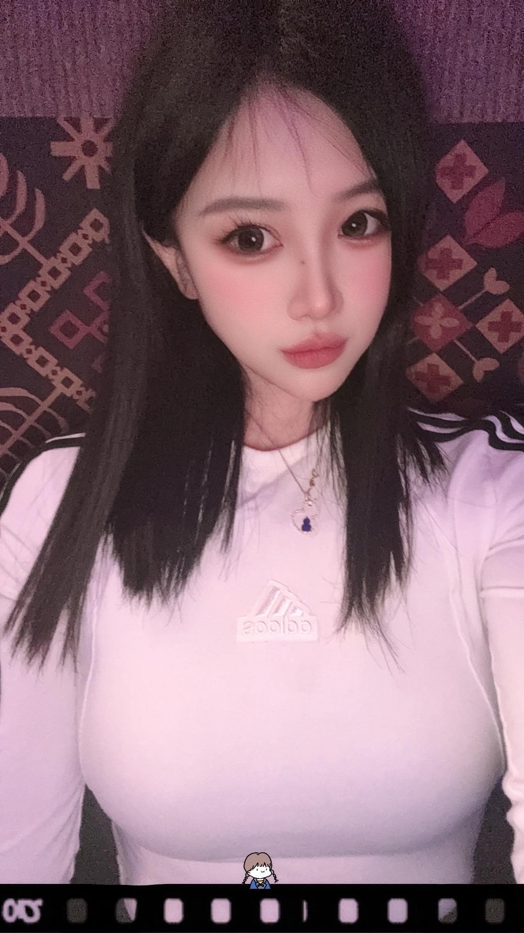 人在珍惜的时候最幸福，也在知足的时候最富有