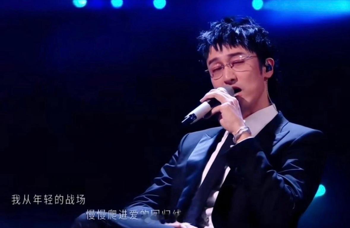王传君终于原谅爱情公寓了一声贤哥释怀过往！王传君与爱情公寓和解曾经直言不讳，刻意