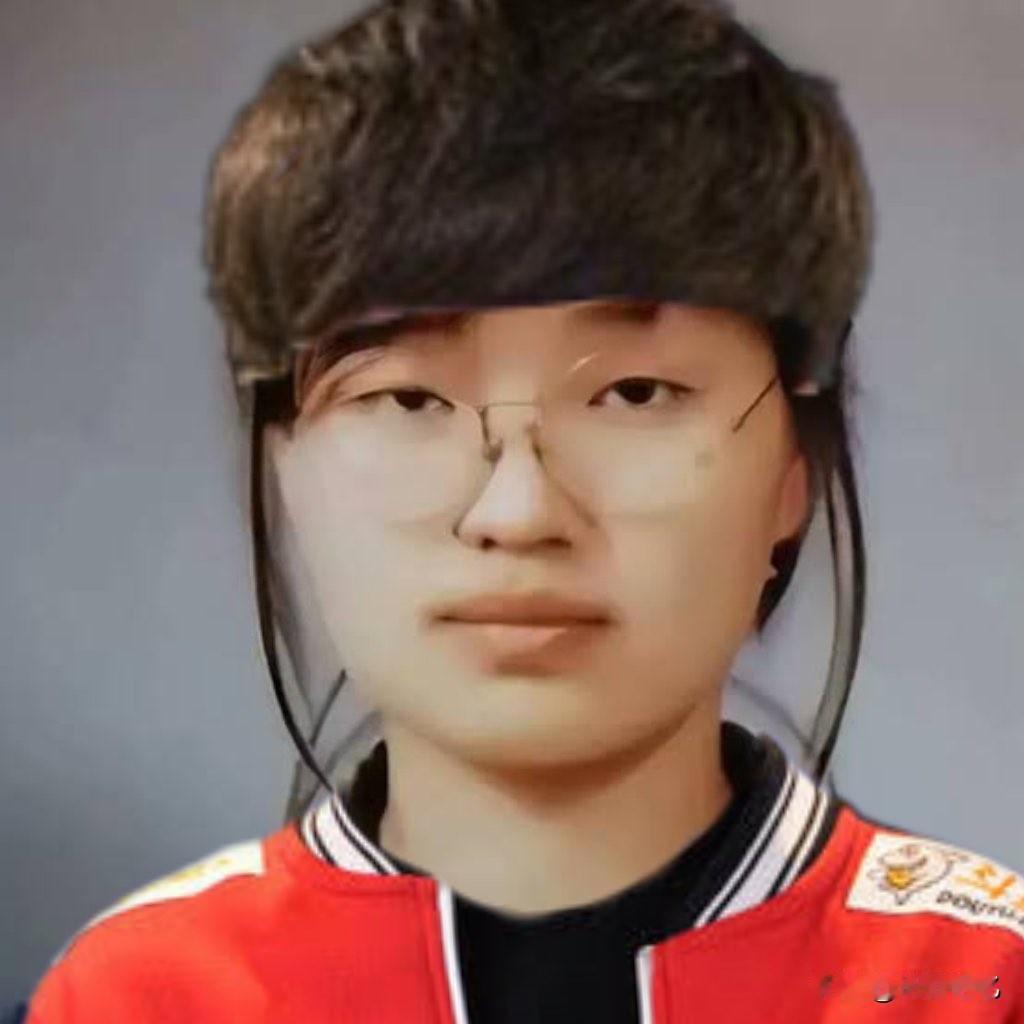 如果金建希一直是图一这个样子，是不是就没有后来的“韩国第一深情”了呢？