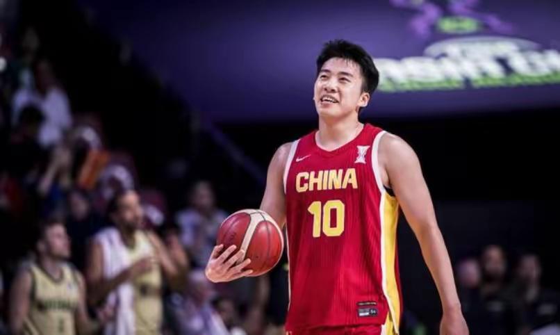 客场赢了卡塔尔，是一件让人开心的事情，但是不能说明中国男篮是真的强。
卡塔尔主教