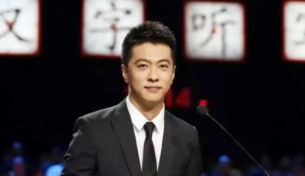 突传死讯！央视知名主持人顾国宁突发疾病离世，年仅46岁。顾国宁是中央电视台知名主