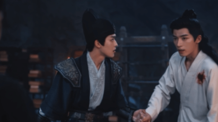 王星越新剧大亓第一魅魔诸葛孔云在定风波里对萧北冥，说是要当宿敌，实际比谁都关心，