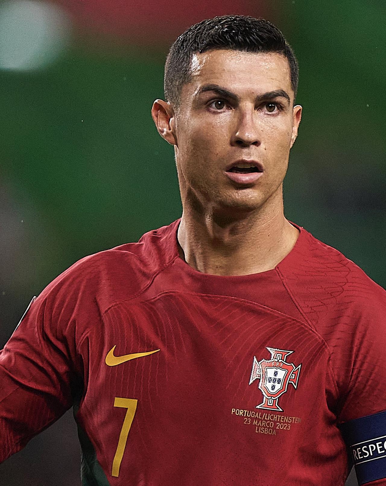 克里斯蒂亚诺·罗纳尔多 Cristiano Ronaldo 成为第一个在Inst