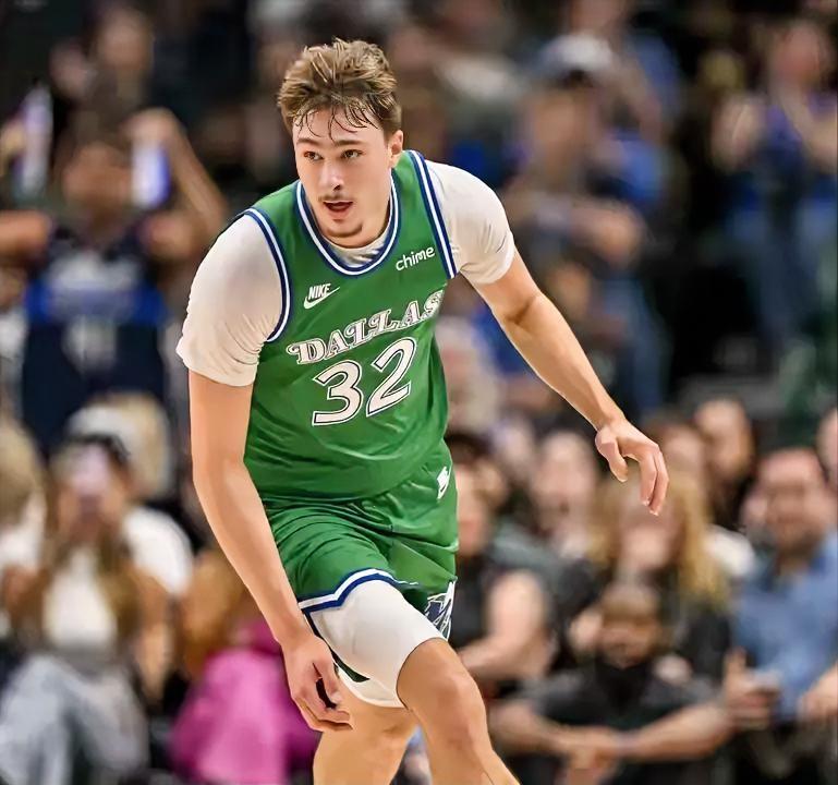 大家有没有发现，随着独行侠127-138不敌魔术，弗拉格却再一次证明了自己，他出