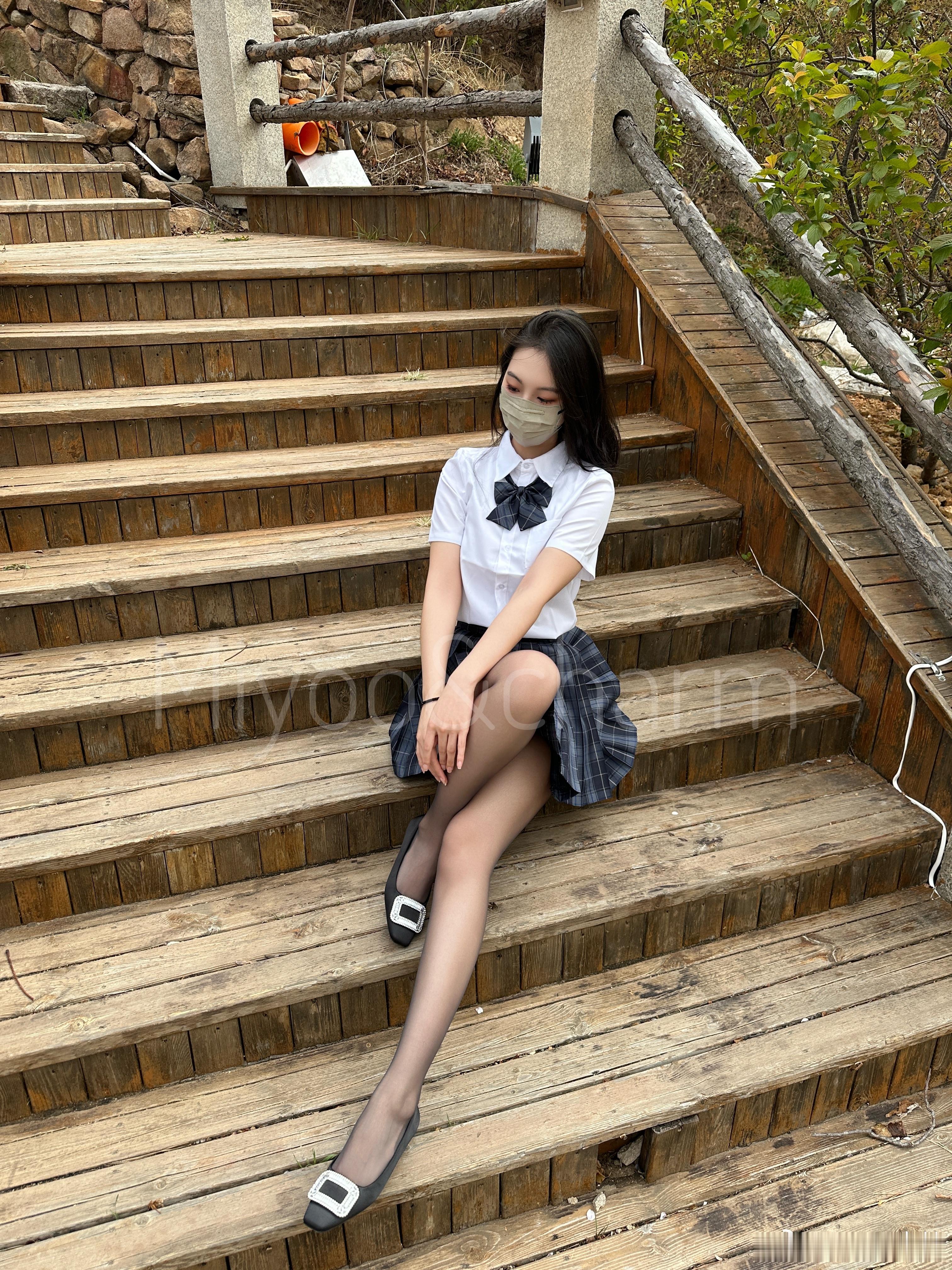 她像是含苞待放的花骨朵穿搭每日穿搭今天穿什么miyoo蜜柚