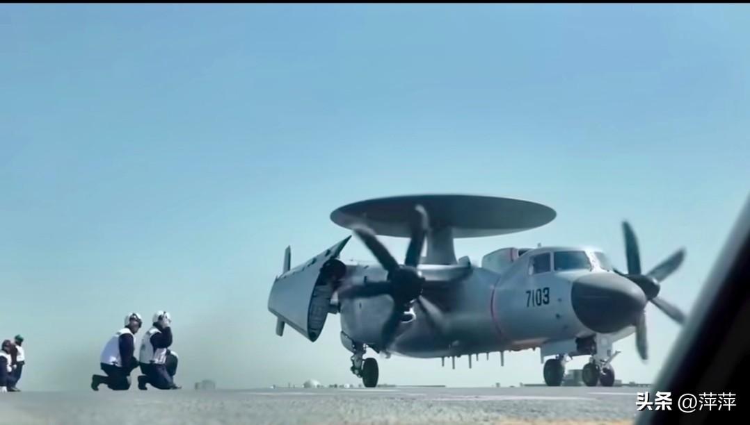 我国自主研制的空警-600舰载固定翼预警机，也是我国首款舰载预警机，专为电磁弹射