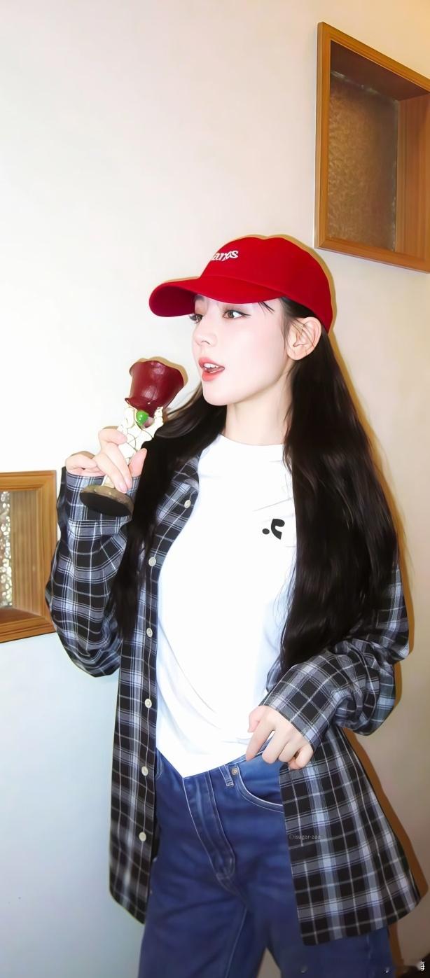 太美了，侧颜天花板～～ ​​​