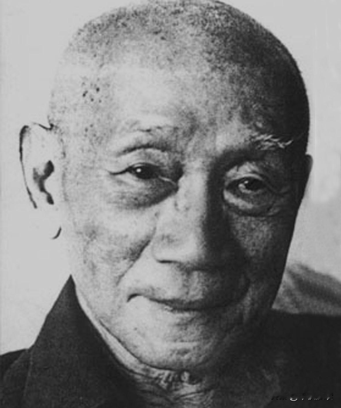 [微风]1907年，7岁的林风眠看着母亲被村民们五花大绑，即将带去“沉猪笼”，他