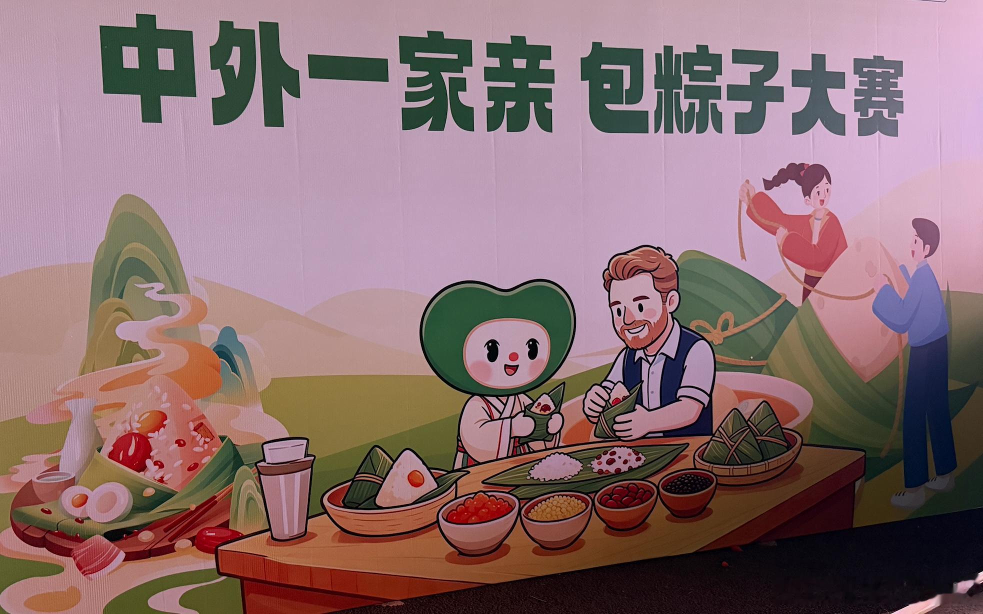 相比母亲节的铺天盖地，今天父亲节冷冷清清…儿子在刷题，媳妇在给儿子找题，我则在一