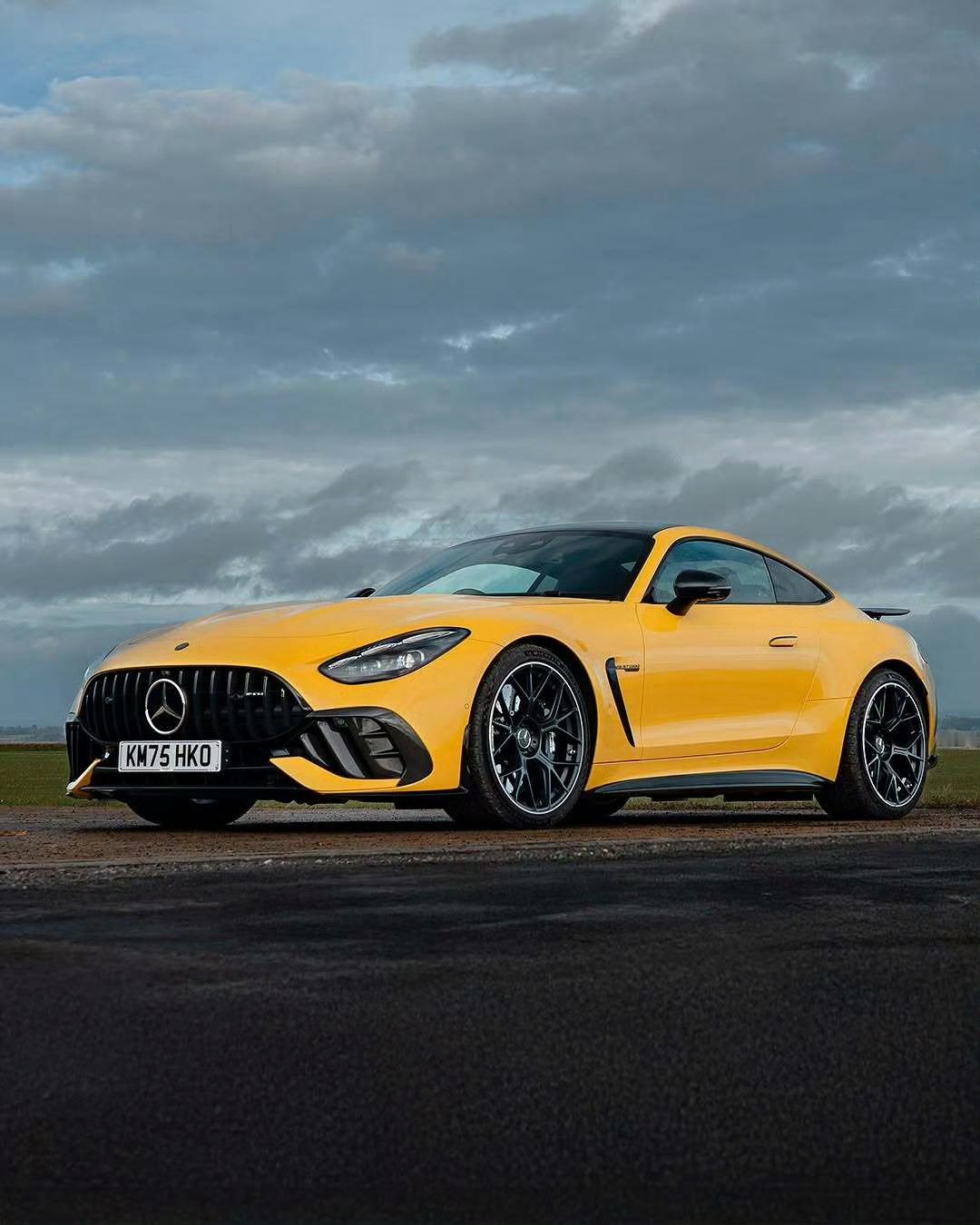 梅赛德斯–AMG GT63 