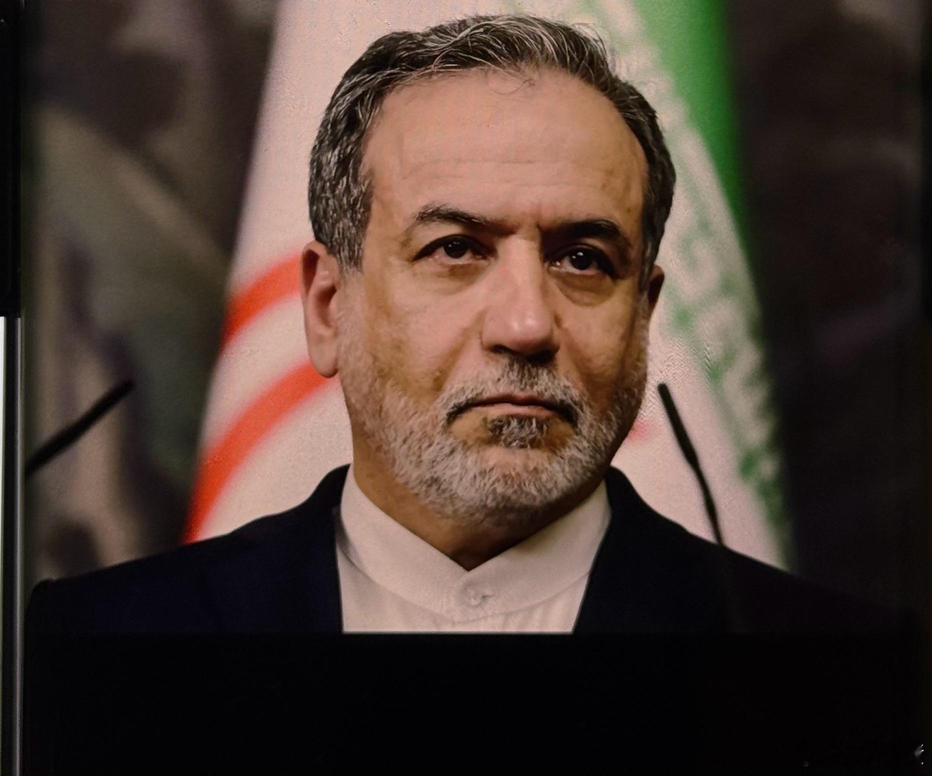 伊朗外长阿拉格希最新表态：“乌克兰总统泽连斯基正在榨取美欧纳税人的血汗钱，来填满