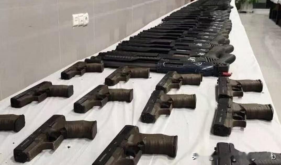 50吨军火被截！伊朗斩断CIA-摩萨德渗透网，美以阴谋落空

2026年1月中旬