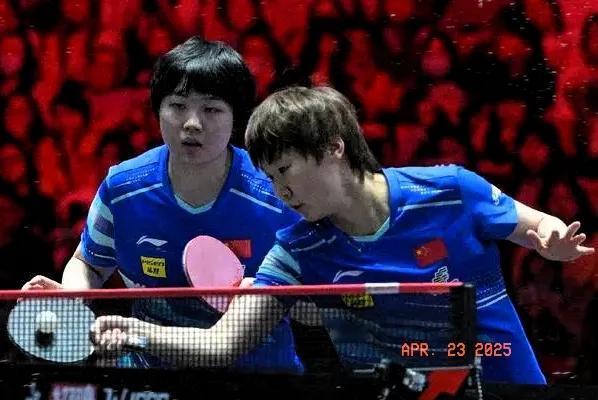 “双曼”组合，扛大旗

多哈世乒赛，国乒公布的女双组合是陈幸同/钱天一、王曼昱/
