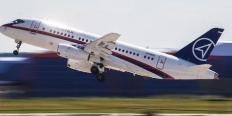 中国飞机被扣在俄罗斯！开资料显示，目前至少有27架中国商用飞机滞留在俄罗斯，而实