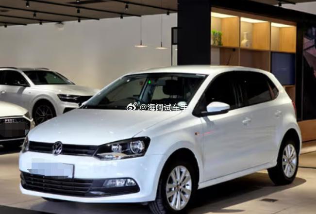 POLO的1.6自动挡，这是2022年在南非上的牌，跑了4.5万公里，俩气囊，没