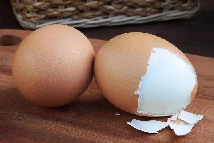 早上吃一个鸡蛋，一段时间后会怎样？医生：肝不好的快来了解下！


“医生，我每天